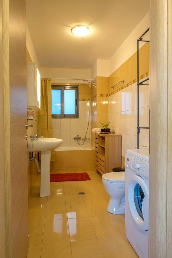 Holy Paraskevi Apartment Ágios Nikólaos Exterior foto